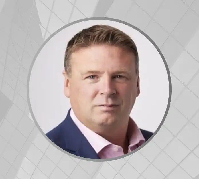 How can insurers build relationships to achieve scale?