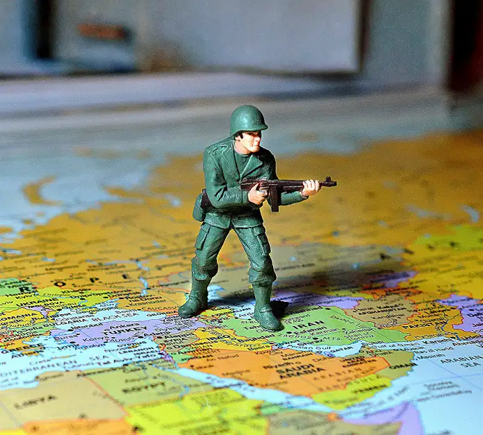 Stagflation contained – but war back on