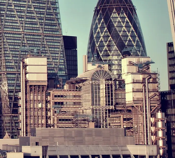 What are the trends in Lloyd’s and specialty lines?